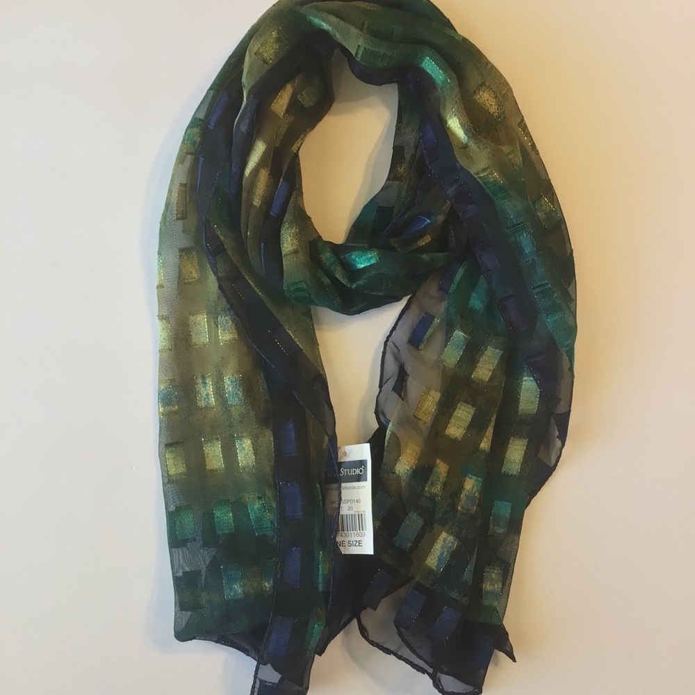 BAY STUDIO SHEER METALLIC SCARF NWT
